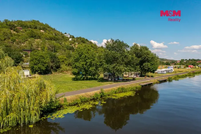 Prodej zahrady, Křešice, 449 m2
