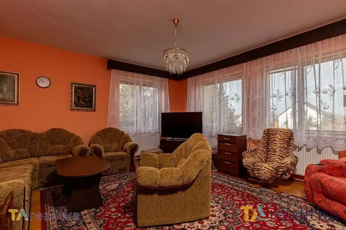 Prodej rodinného domu, Střítež, 250 m2