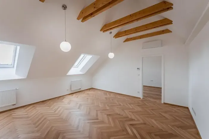 Pronájem bytu 3+kk, Praha - Nové Město, Růžová, 79 m2
