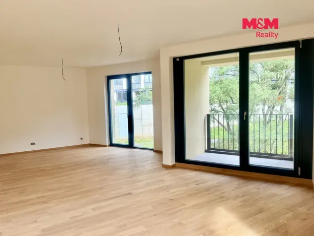 Prodej bytu 2+kk, Praha - Střížkov, Střížkovská, 74 m2