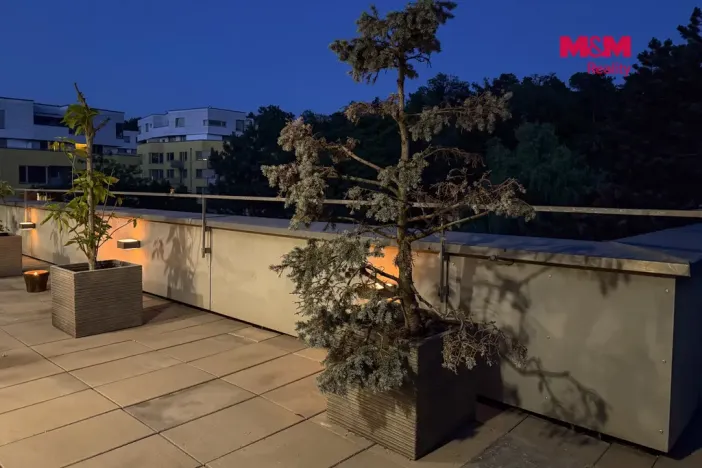 Prodej bytu 5+kk, Praha, Jeseniova, 189 m2