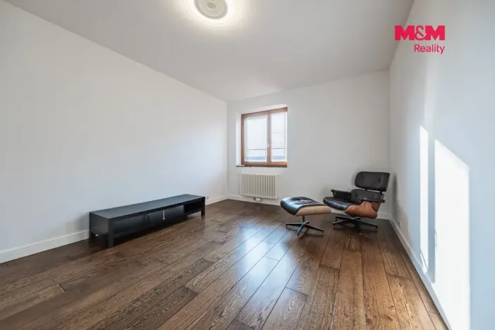 Prodej bytu 5+kk, Praha, Jeseniova, 189 m2