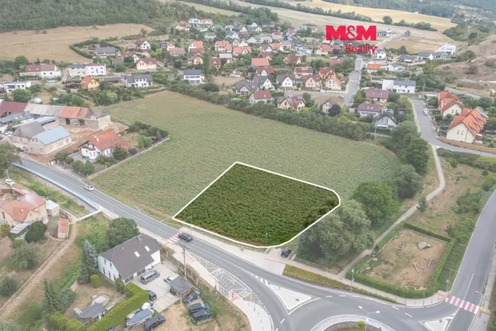 Prodej pozemku pro bydlení, Králův Dvůr, Jungmannova, 1934 m2