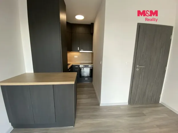 Pronájem bytu 2+kk, Olomouc, Aloise Rašína, 40 m2
