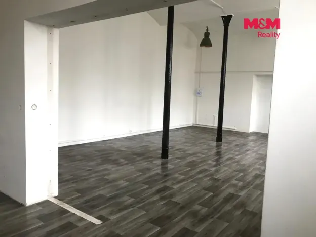 Pronájem obchodního prostoru, Brandýs nad Labem-Stará Boleslav - Brandýs nad Labem, Královická, 150 m2