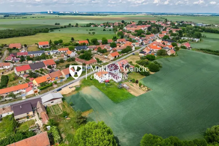 Prodej pozemku, Medlice, 550 m2