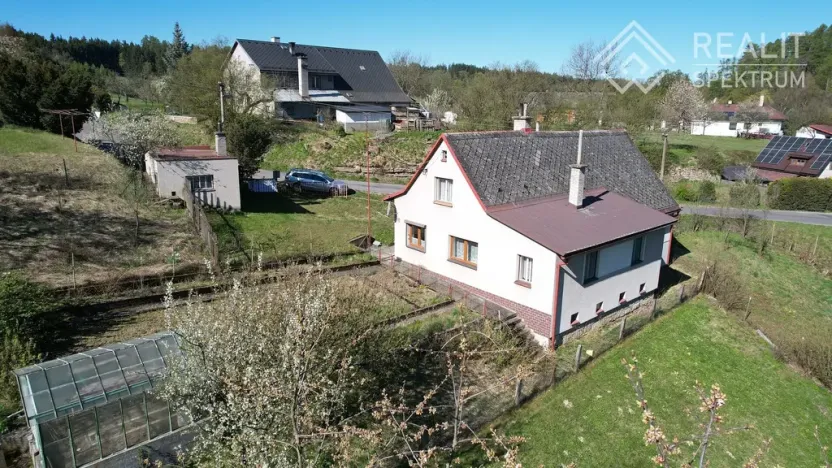 Prodej rodinného domu, Nekoř, 149 m2