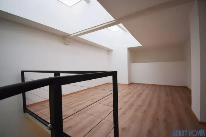 Pronájem bytu 2+1, Teplice, Českobratrská, 53 m2