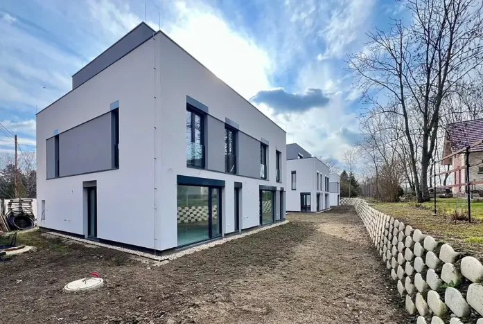 Prodej rodinného domu, Líbeznice, U studánky, 153 m2