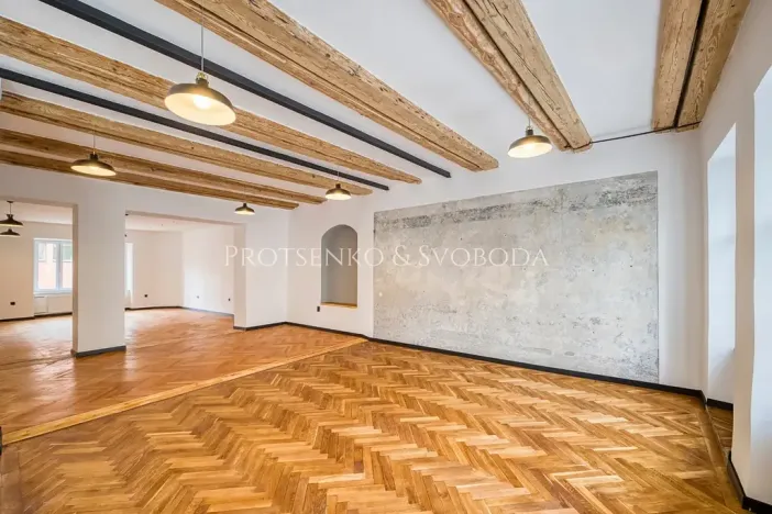 Pronájem kanceláře, Třebíč, Hasskova, 127 m2