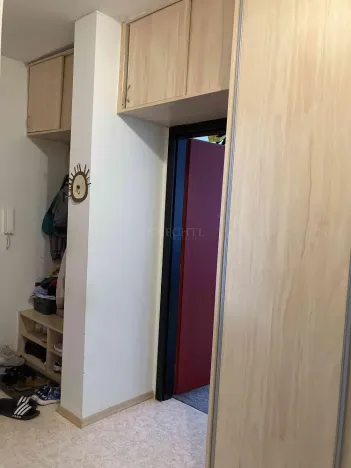 Prodej bytu 3+1, Ostrov, Kollárova, 71 m2