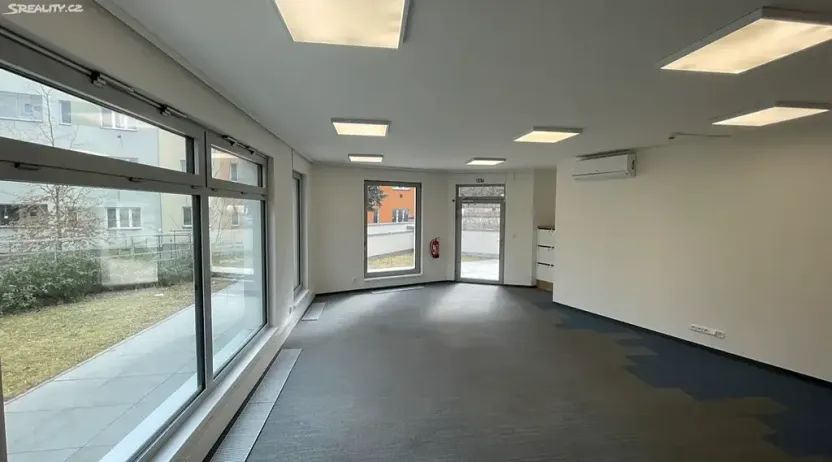 Pronájem kanceláře, Praha - Krč, Pacovská, 109 m2