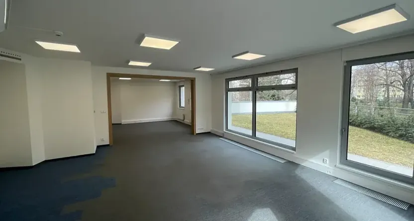 Pronájem kanceláře, Praha - Krč, Pacovská, 109 m2