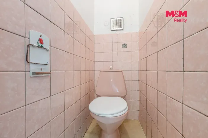 Prodej rodinného domu, Líšťany, Zlatá Ulička, 272 m2