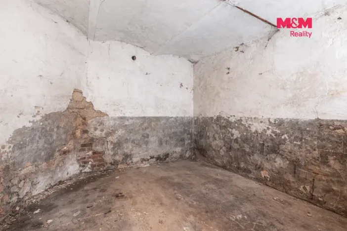 Prodej rodinného domu, Líšťany, Zlatá Ulička, 272 m2