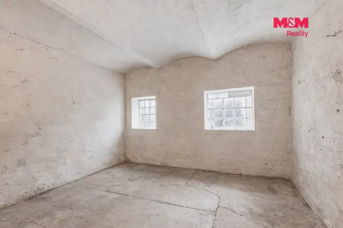Prodej rodinného domu, Líšťany, Zlatá Ulička, 272 m2