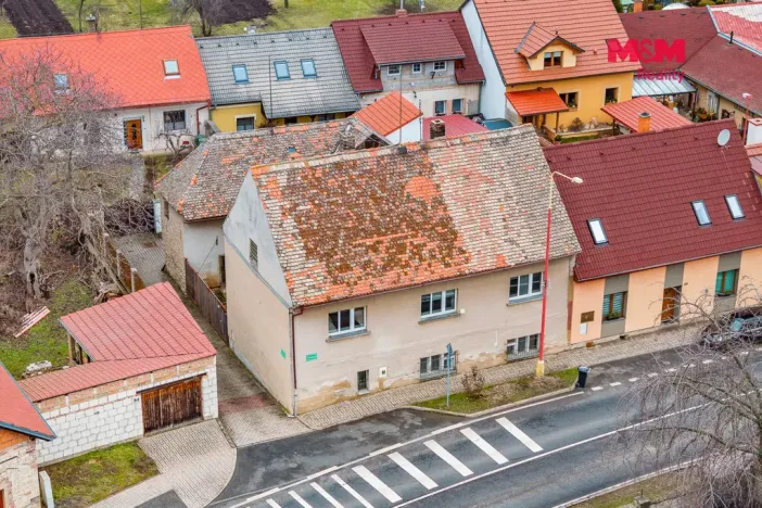 Prodej rodinného domu, Líšťany, Zlatá Ulička, 272 m2