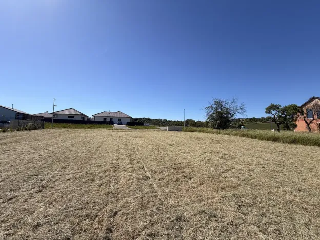 Prodej pozemku, Dobrovice, Na Spravedlnosti, 1063 m2
