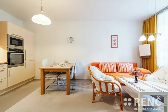 Pronájem bytu 2+kk, Brno, Kartouzská, 45 m2