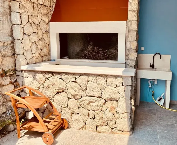 Pronájem domu, Ruskamen Zavode II, Čelina, Omiš, Chorvatsko, 265 m2