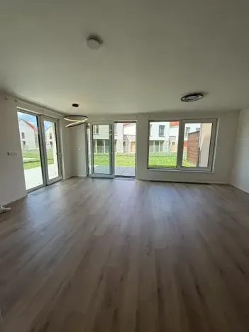 Pronájem rodinného domu, Drahelčice, Ke Hřišti, 137 m2