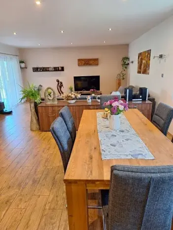 Prodej rodinného domu, Cvrčovice, Školní, 168 m2