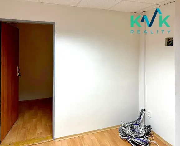 Pronájem obchodního prostoru, Ostrov, Hlavní třída, 160 m2