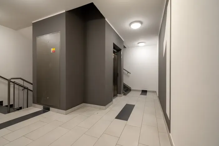Pronájem bytu 2+kk, Praha - Střížkov, Makedonská, 55 m2