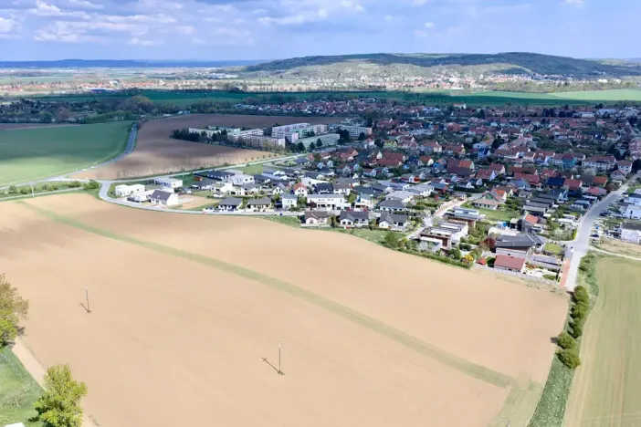 Prodej pozemku pro bydlení, Hrušovany u Brna, Pod Střediskem, 1169 m2