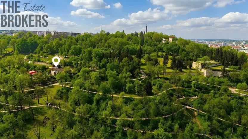 Prodej pozemku, Praha - Smíchov, Petřínské sady, 389 m2