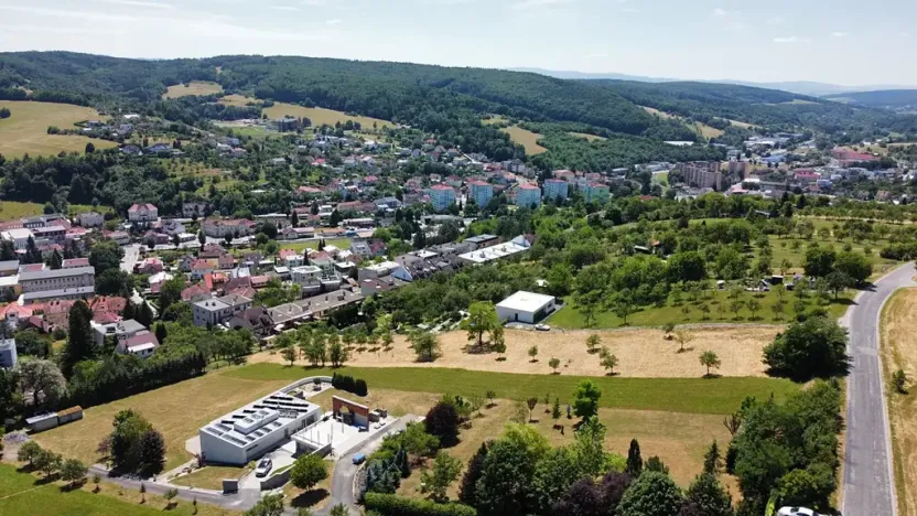 Prodej pozemku pro bydlení, Luhačovice, Slunná, 4416 m2
