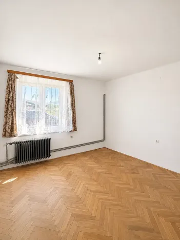 Prodej rodinného domu, Chrášťany, 250 m2