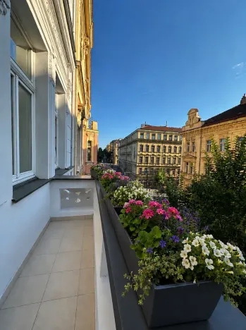 Pronájem bytu 5+kk, Praha - Vinohrady, Třebízského, 180 m2