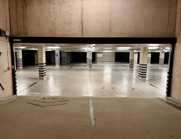 Prodej garážového stání, Brno, Bratislavská, 19 m2