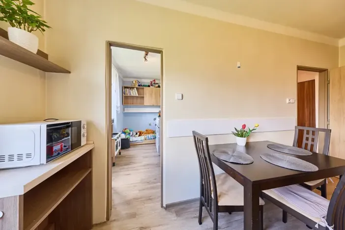 Prodej bytu 2+1, Vlčice, 58 m2