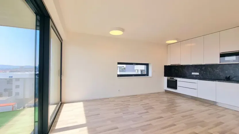 Pronájem bytu 2+kk, Brno, Kumpoštova, 56 m2