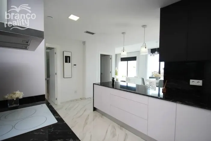 Prodej rodinného domu, Cartagena, Murcia, Španělsko, 92 m2