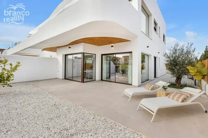 Prodej rodinného domu, Los Alcazares, Murcia, Španělsko, 81 m2