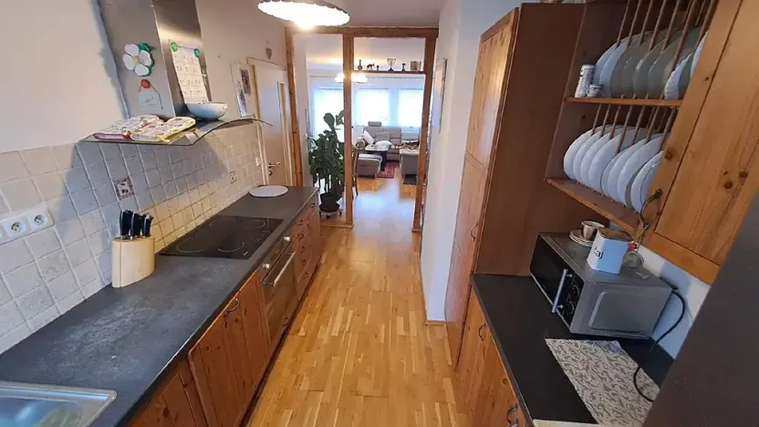 Prodej rodinného domu, Tišice, Hasičská, 150 m2