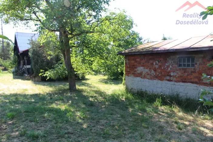 Prodej pozemku pro bydlení, Svinaře, 1599 m2