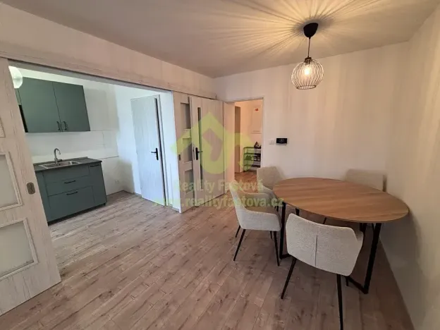 Pronájem bytu 4+1, Plzeň, Masarykova, 74 m2
