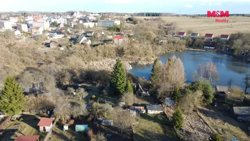 Prodej zahrady, Bochov, 908 m2