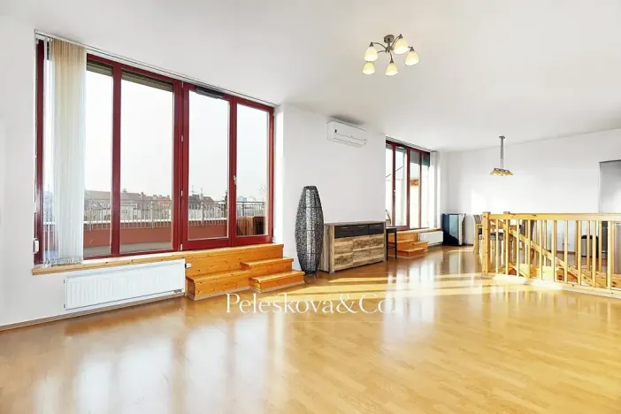 Prodej bytu 4+kk, Praha - Záběhlice, Podle náhonu, 136 m2