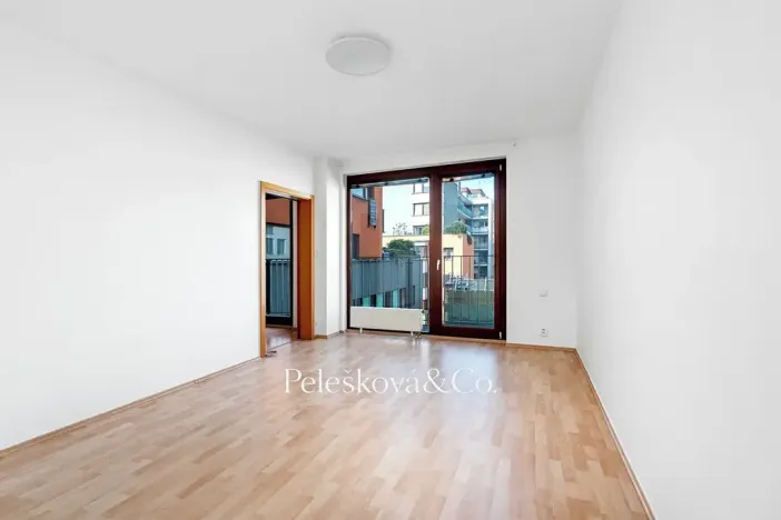 Prodej bytu 2+kk, Praha - Holešovice, Na Maninách, 52 m2