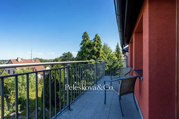 Prodej vícegeneračního domu, Praha - Štěrboholy, Pod areálem, 333 m2