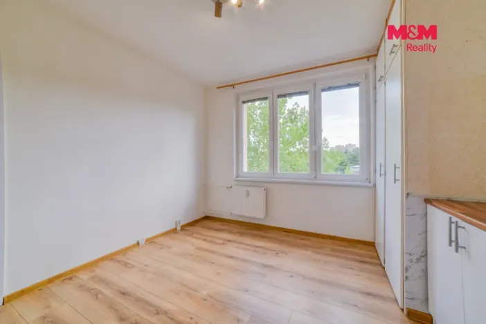 Pronájem bytu 1+1, Karlovy Vary - Rybáře, U Koupaliště, 36 m2