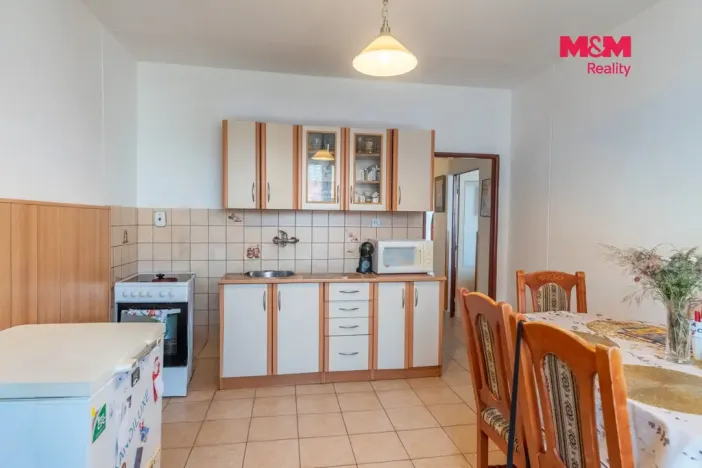 Prodej bytu 3+1, Blatná, Riegrova, 72 m2