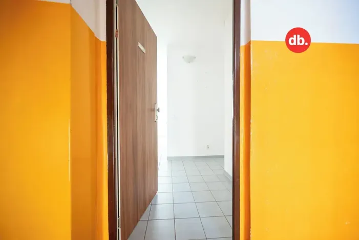 Pronájem bytu 2+1, Karlovy Vary, Vodárenská, 54 m2