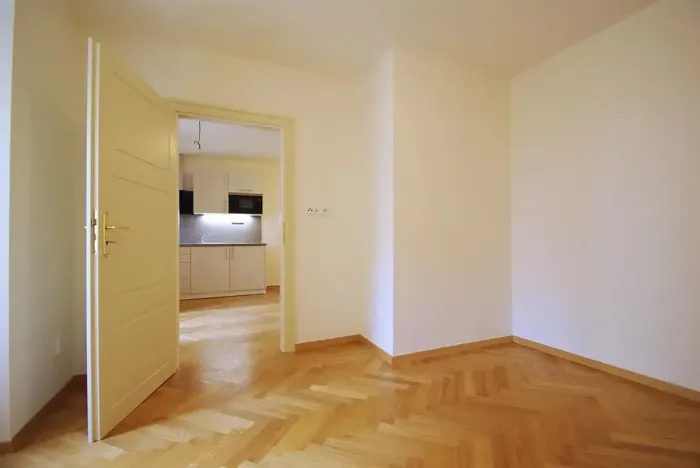Pronájem bytu 2+kk, Praha - Staré Město, Kozí, 38 m2