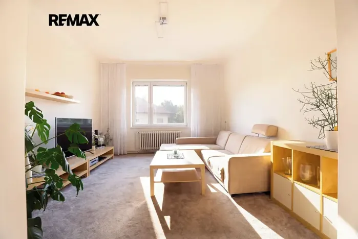 Prodej vícegeneračního domu, Praha - Vokovice, Půlkruhová, 385 m2